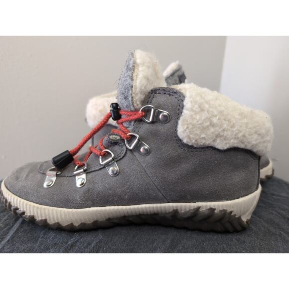 Sorel waterproof cozycore Out Nd About gray outdoor winter boots 3 - Picture 8 of 10